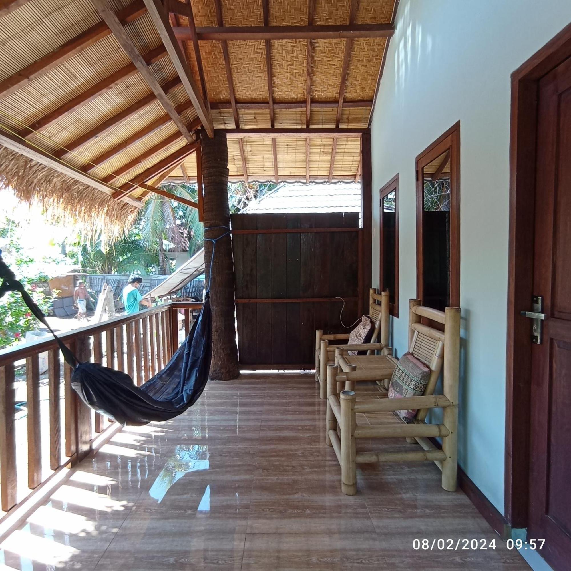 Tangga Bungalows Gili Air Esterno foto